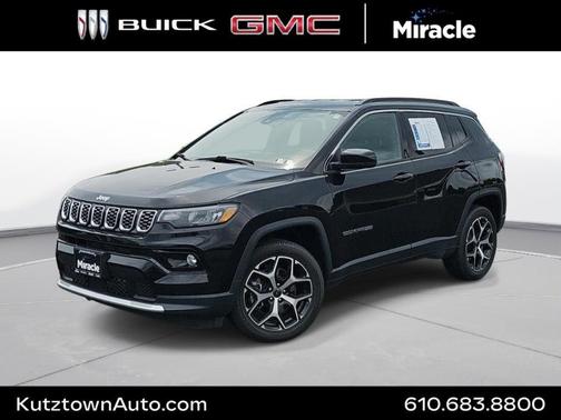 Diamond Black Crystal Pearlcoat 2025 Jeep Compass Limited