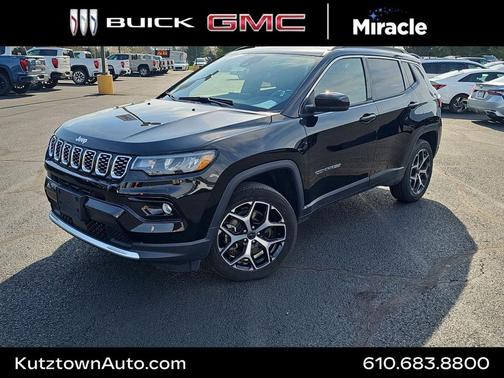 Diamond Black Crystal Pearlcoat 2025 Jeep Compass Limited