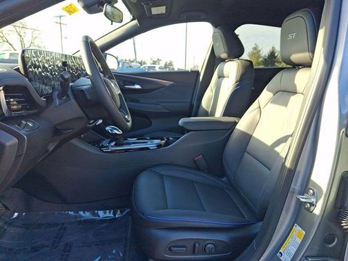 2026 Buick Envista Sport Touring FWD