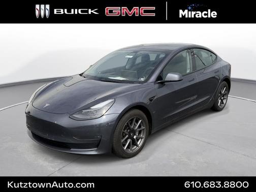 Gray 2023 Tesla Model 3 Long Range