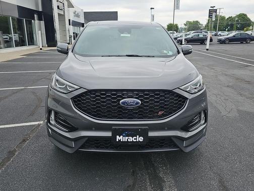 Carbonized Gray Metallic 2021 Ford Edge ST