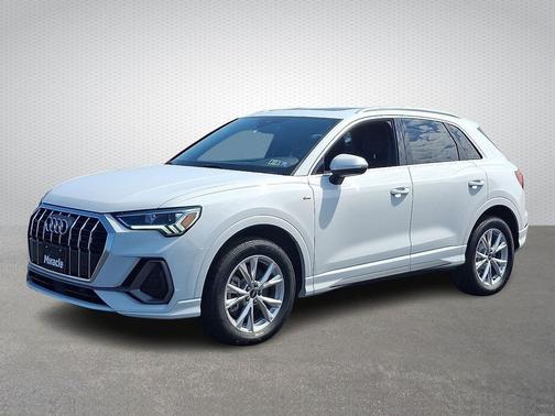White 2024 Audi Q3 Premium 45 TFSI S line quattro Tiptronic