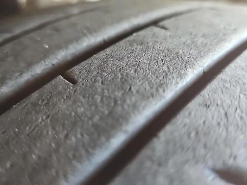 Pearl White Tricoat/Super Black 2025 Nissan Z Sport Automatic Transmission