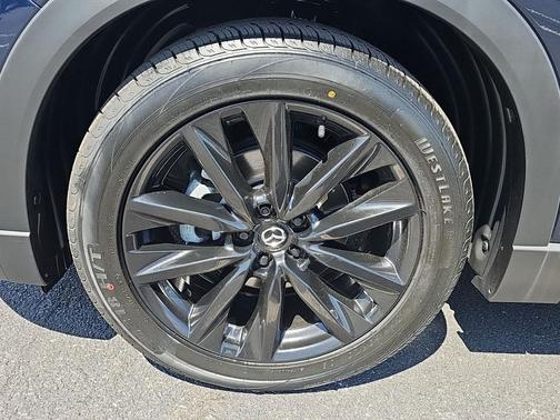 2023 Mazda CX-9 Touring Plus