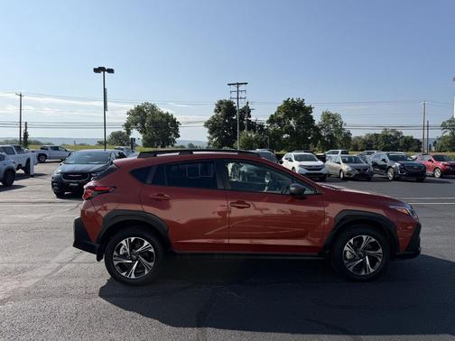 Sun Blaze Pearl 2024 Subaru Crosstrek Premium