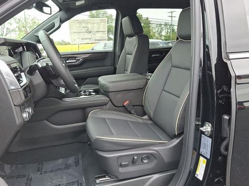 2025 GMC Yukon 4WD Elevation