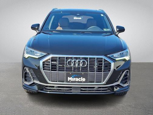 2024 Audi Q3 45 S line Premium Plus