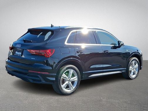 2024 Audi Q3 45 S line Premium Plus