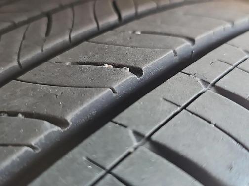 Snow White Pearl 2023 Kia Forte LXS