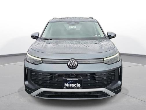 2025 Volkswagen Tiguan 2.0T SE 4MOTION