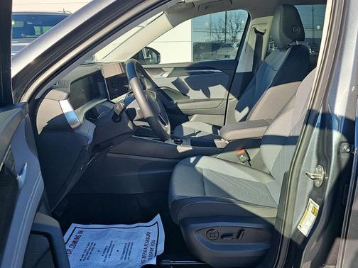 2025 Volkswagen Tiguan 2.0T SE 4MOTION