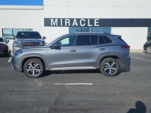 2025 Volkswagen Tiguan 2.0T SE 4MOTION