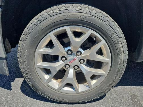 Dark Slate Metallic 2018 GMC Sierra 1500 SLT