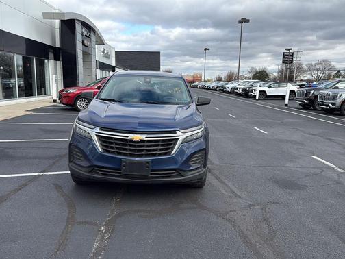 2023 Chevrolet Equinox LS