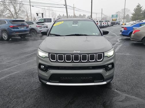 2023 Jeep Compass Limited