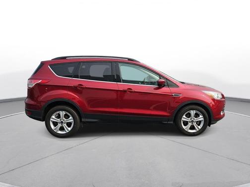 Ruby Red Tinted Clearcoat 2014 Ford Escape SE