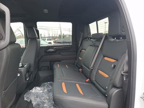 2026 GMC Sierra 2500 AT4