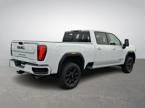 2026 GMC Sierra 2500 AT4