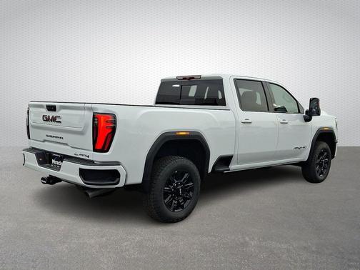 2026 GMC Sierra 2500 AT4