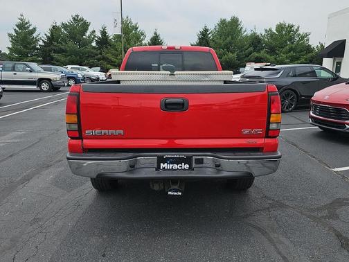 Fire Red 2005 GMC Sierra 1500 Base