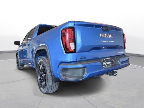 Dynamic Blue Metallic 2024 GMC Sierra 1500 Elevation