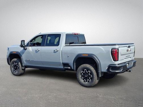 2024 GMC Sierra 2500 AT4