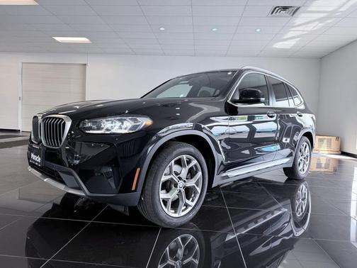 Black 2024 BMW X3 xDrive30i