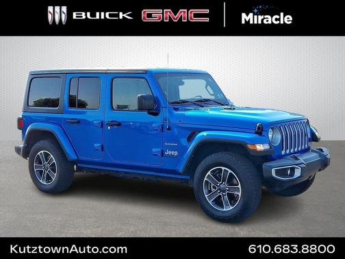 2023 Jeep Wrangler 4-Door Sahara 4x4