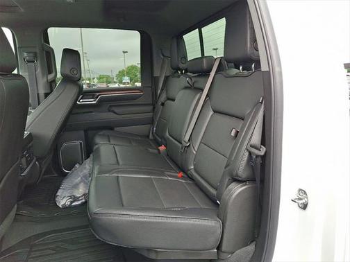 2025 GMC Sierra 3500 Denali