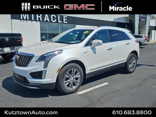 Crystal White Tricoat 2021 Cadillac XT5 Premium Luxury