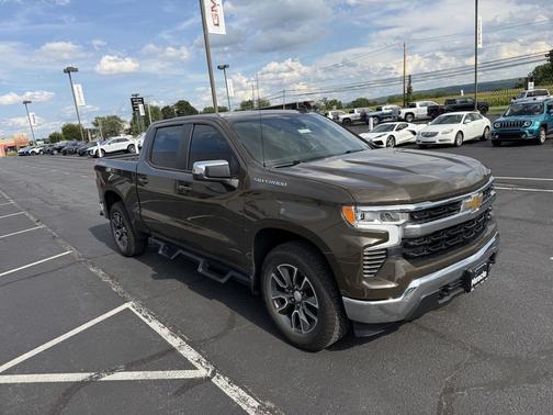 Black 2023 Chevrolet Silverado 1500 LT