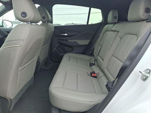 2026 Buick Envista Avenir FWD