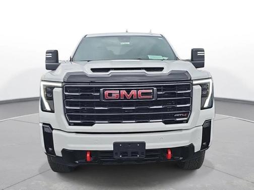 Summit White 2025 GMC Sierra 2500 AT4