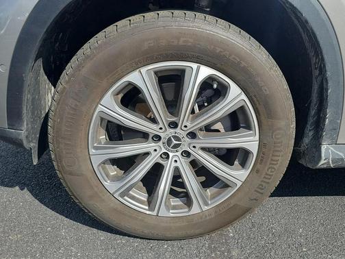 2023 Mercedes-Benz GLC 300 4MATIC