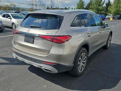 2023 Mercedes-Benz GLC 300 4MATIC