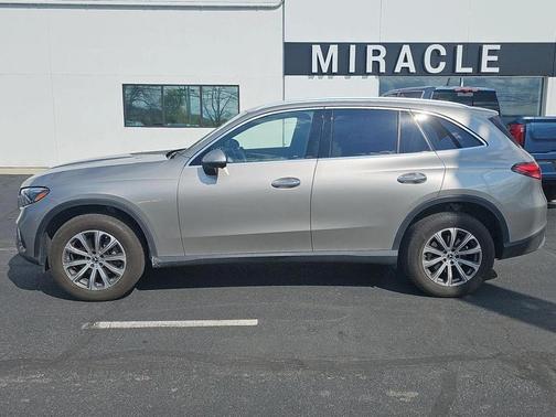 2023 Mercedes-Benz GLC 300 4MATIC