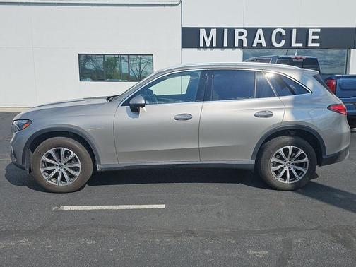 2023 Mercedes-Benz GLC 300 4MATIC