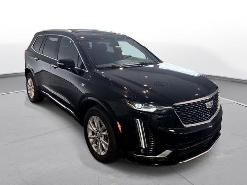 Stellar Black Metallic 2024 Cadillac XT6 Luxury AWD