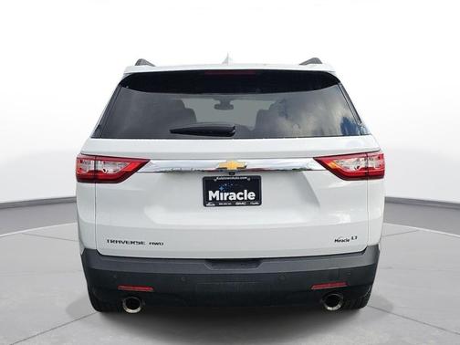 2020 Chevrolet Traverse LT Cloth