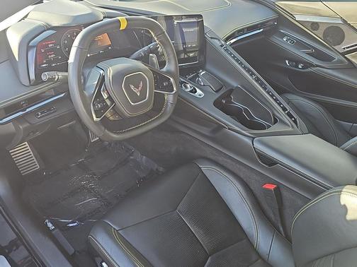 2023 Chevrolet Corvette Stingray w/3LT