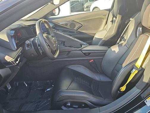 2023 Chevrolet Corvette Stingray w/3LT