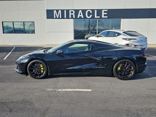 2023 Chevrolet Corvette Stingray w/3LT