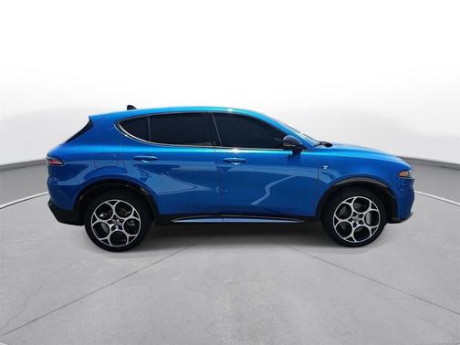 Misano Blue Metallic 2024 Alfa Romeo Tonale Ti EAWD