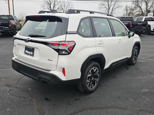 Crystal White Pearl 2025 Subaru Forester Base