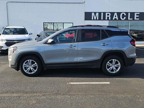 2023 GMC Terrain SLE