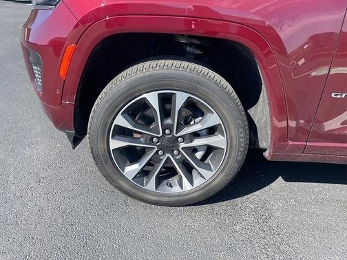 2022 Jeep Grand Cherokee L Overland