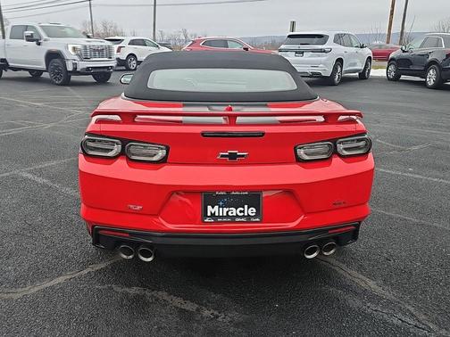 2022 Chevrolet Camaro 2LT