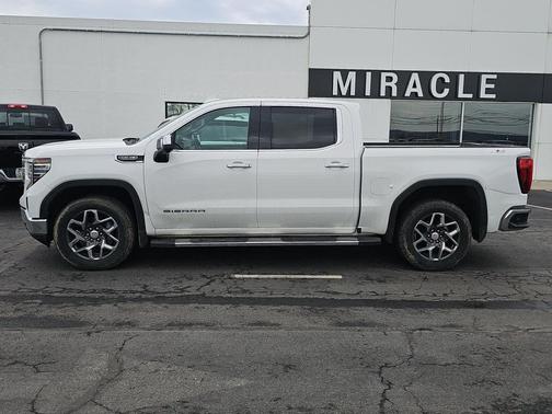 2023 GMC Sierra 1500 SLT