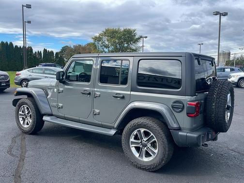 2020 Jeep Wrangler Unlimited Sahara