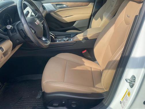 2023 Cadillac CT5 Premium Luxury